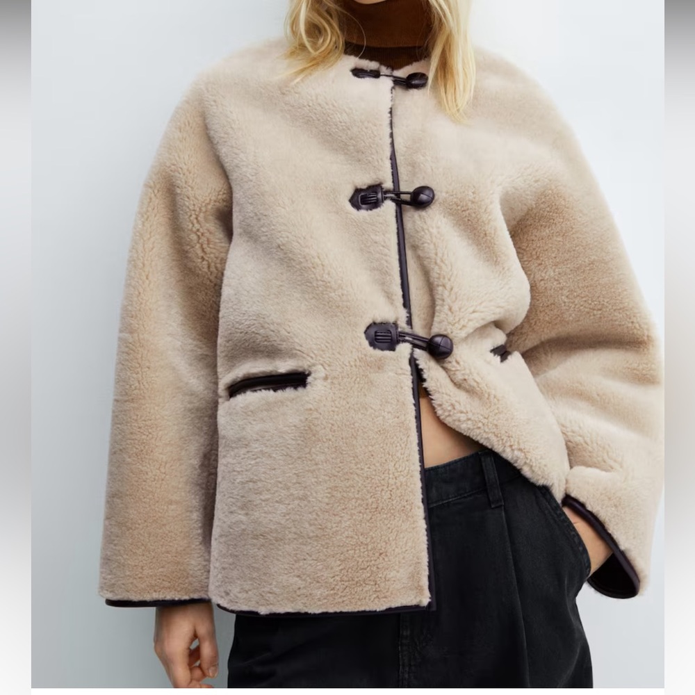 Mango faux fur shearling jacket size L blogger famous brand new